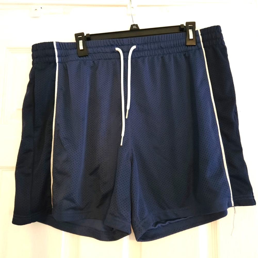 Abercrombie Men's Navy Blue Athletic Shorts